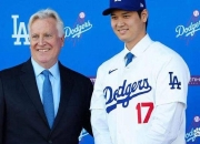 开云体育入口-世界篮球巨星荷兰退役，球迷落泪送别