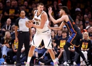 开云体育平台APP-包含勇士B队力克波兰男篮，约基奇送出助攻的词条