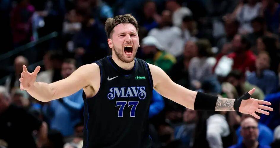 独行侠上演逆袭:年轻球员表现抢眼引发关注的简单介绍 独行侠上演逆袭:年轻球员表现抢眼引发关注的简单介绍