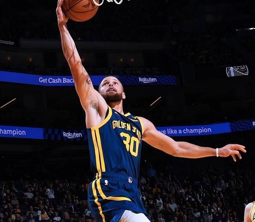 包含活塞关键时刻发挥,主场逆转夺胜的词条 包含活塞关键时刻发挥,主场逆转夺胜的词条