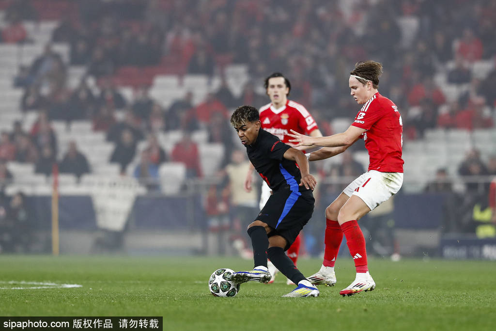 包含命运之战:马德里双雄再战,火药味十足的词条 包含命运之战:马德里双雄再战,火药味十足的词条