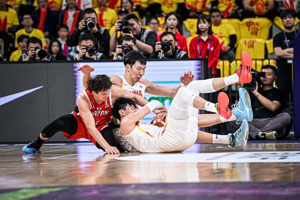 天津男篮发挥出色,锐意进攻刷新佳绩 天津男篮发挥出色,锐意进攻刷新佳绩