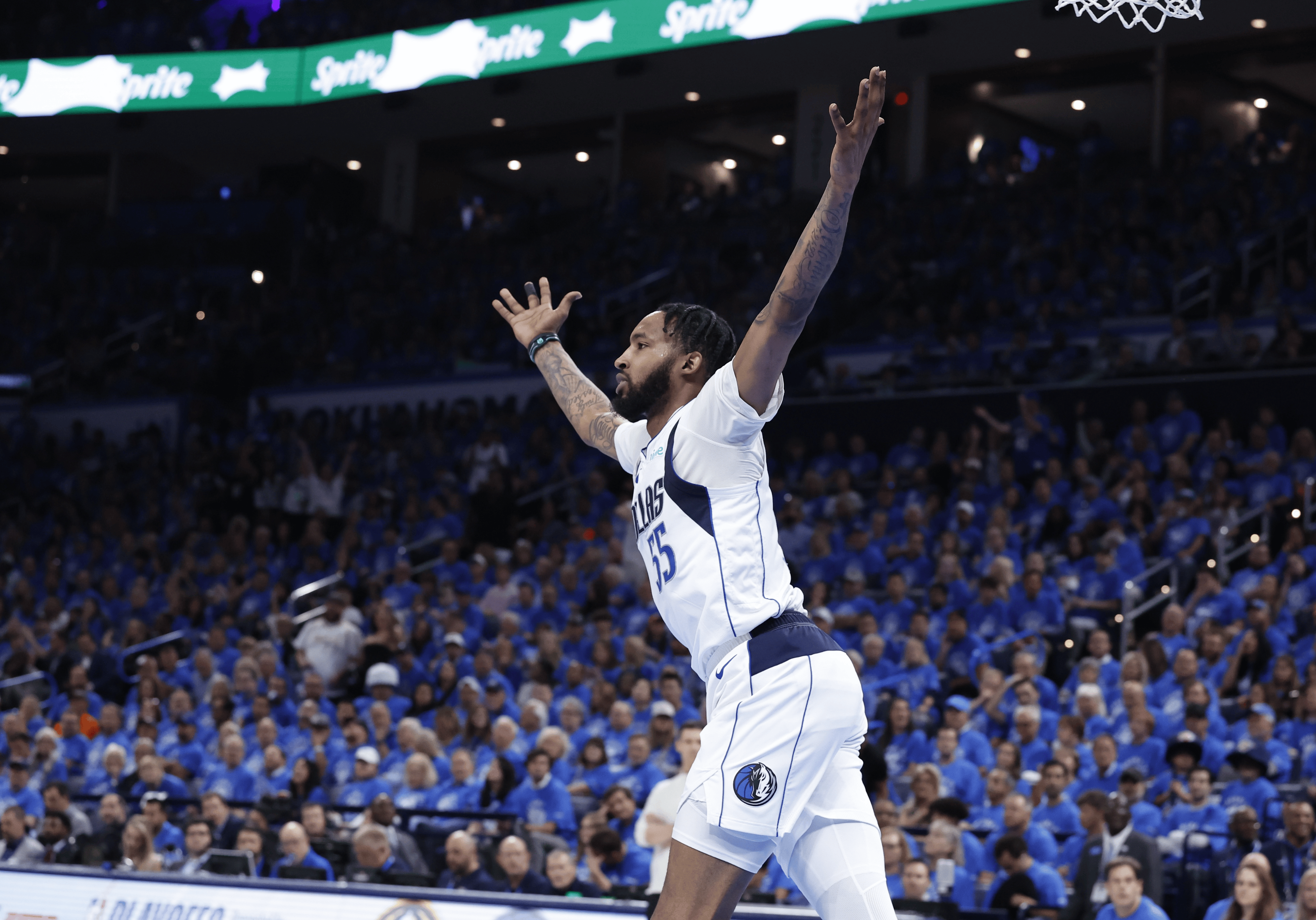 关于太阳队新秀表现出色，成为球队未来重要力量的信息