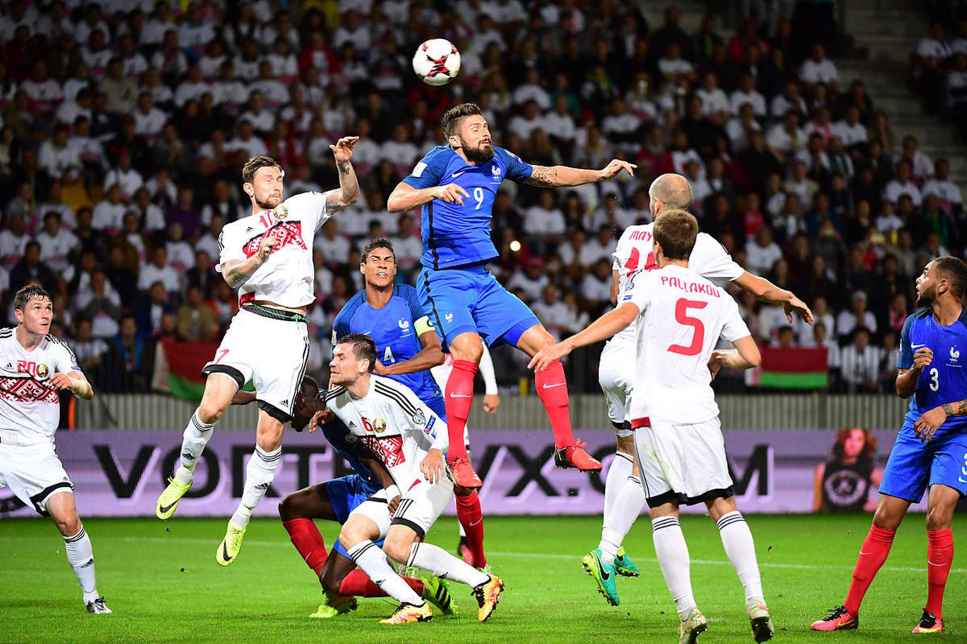 欧洲杯预选赛壮阔开幕,球队奋力冲刺晋级 欧洲杯预选赛壮阔开幕,球队奋力冲刺晋级