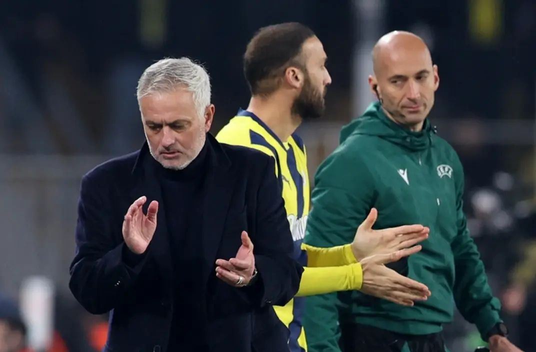 切尔西险胜晋级，扎哈建功助攻，欧冠赛段再拉下帷幕的简单介绍