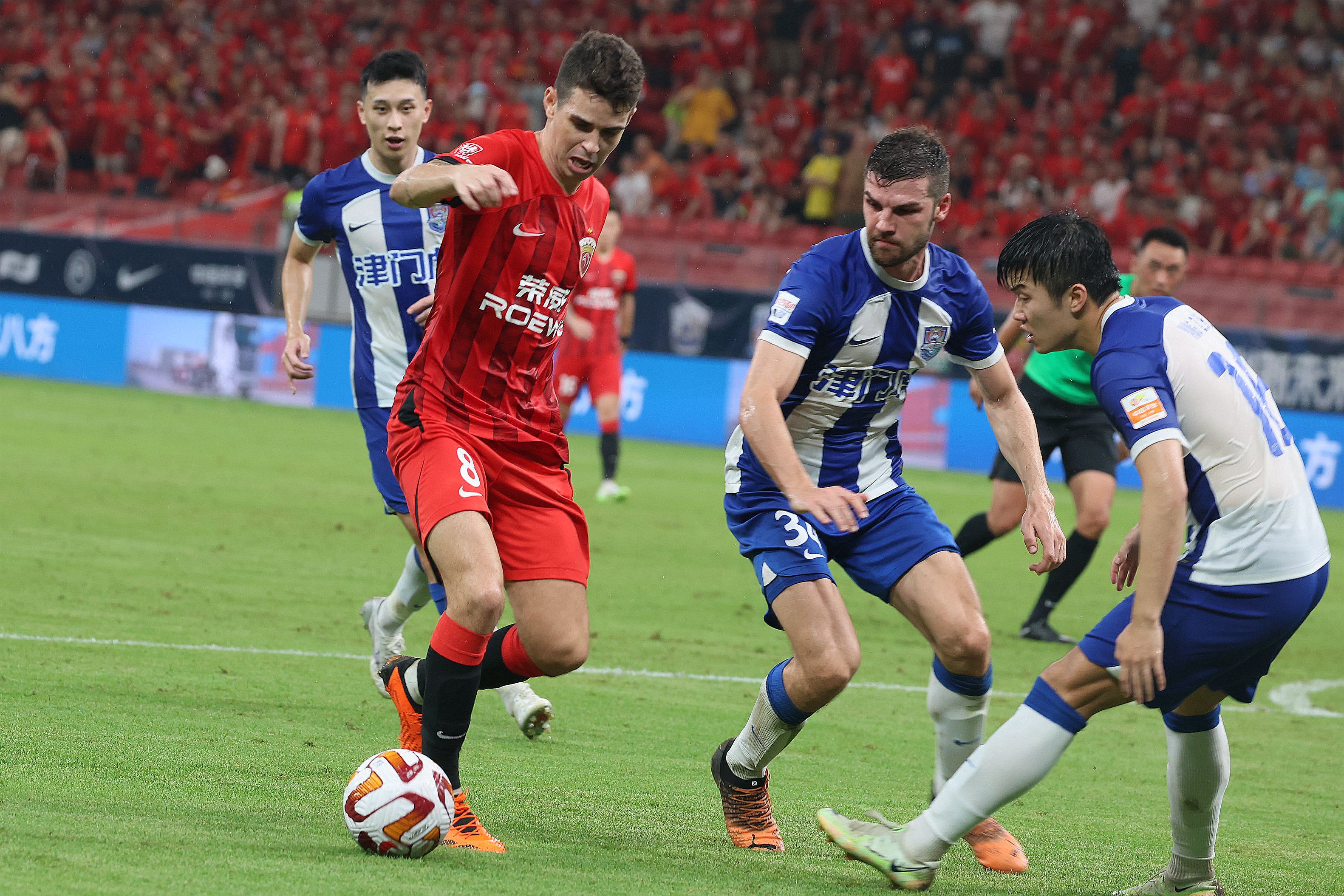 都灵雷阵雨中获胜,主场力克对手的简单介绍 都灵雷阵雨中获胜,主场力克对手的简单介绍