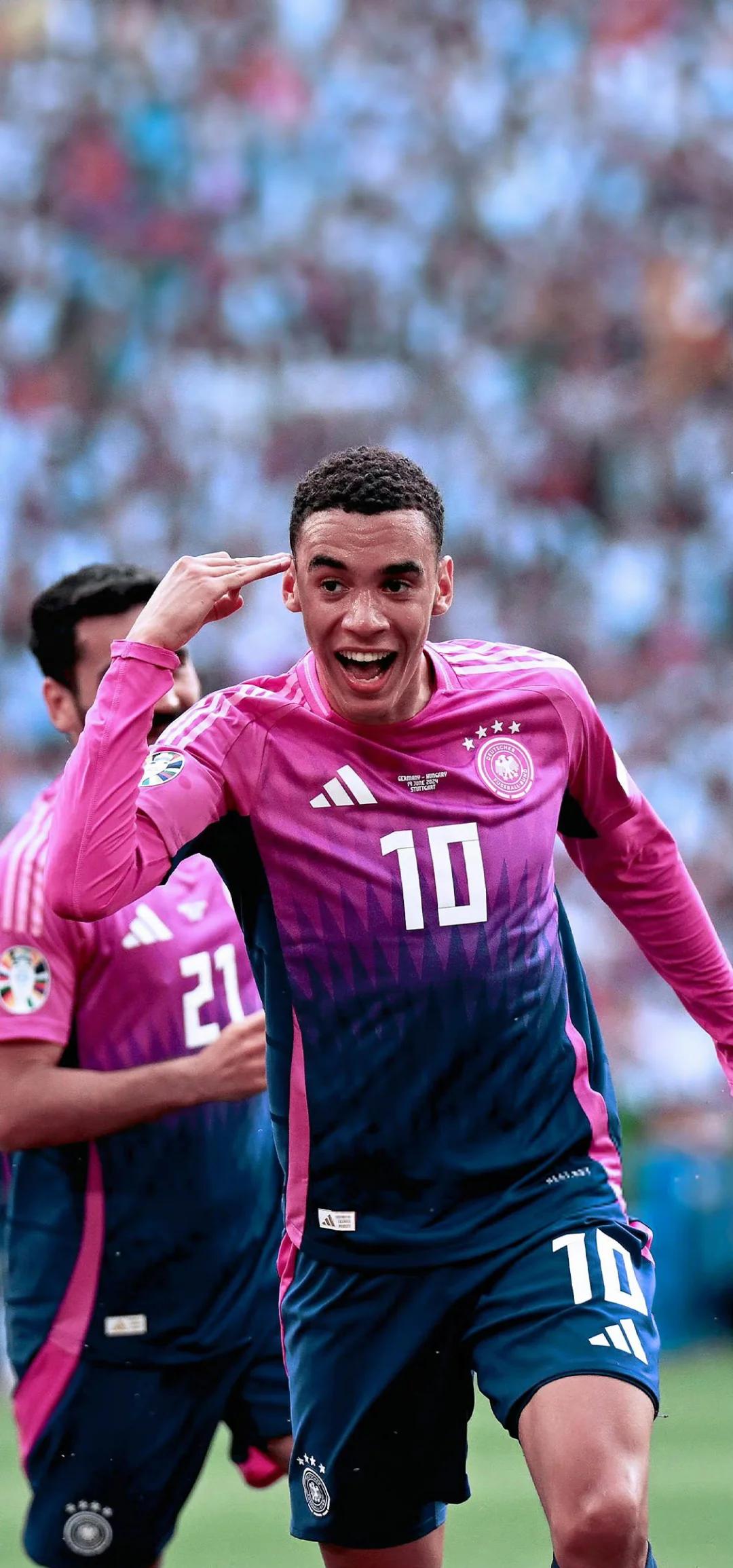 匈牙利队力争晋级,决战关键之战 匈牙利队力争晋级,决战关键之战