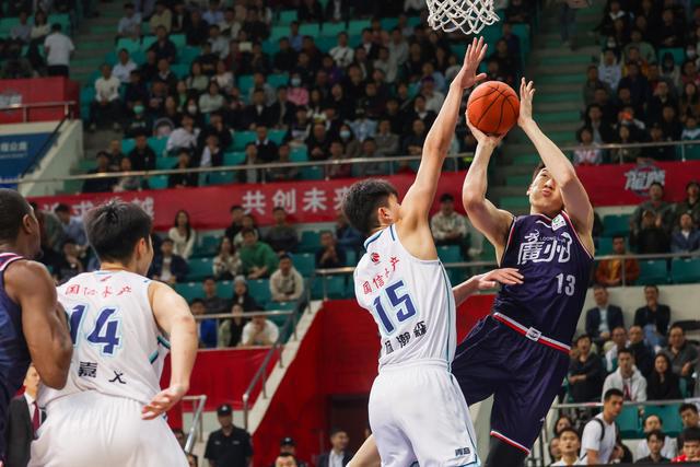 关键时刻球队紧急逆转,完美收官晋级的简单介绍 关键时刻球队紧急逆转,完美收官晋级的简单介绍