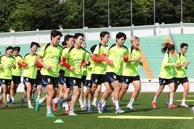 韩国女足队员受伤,备战受影响 韩国女足队员受伤,备战受影响