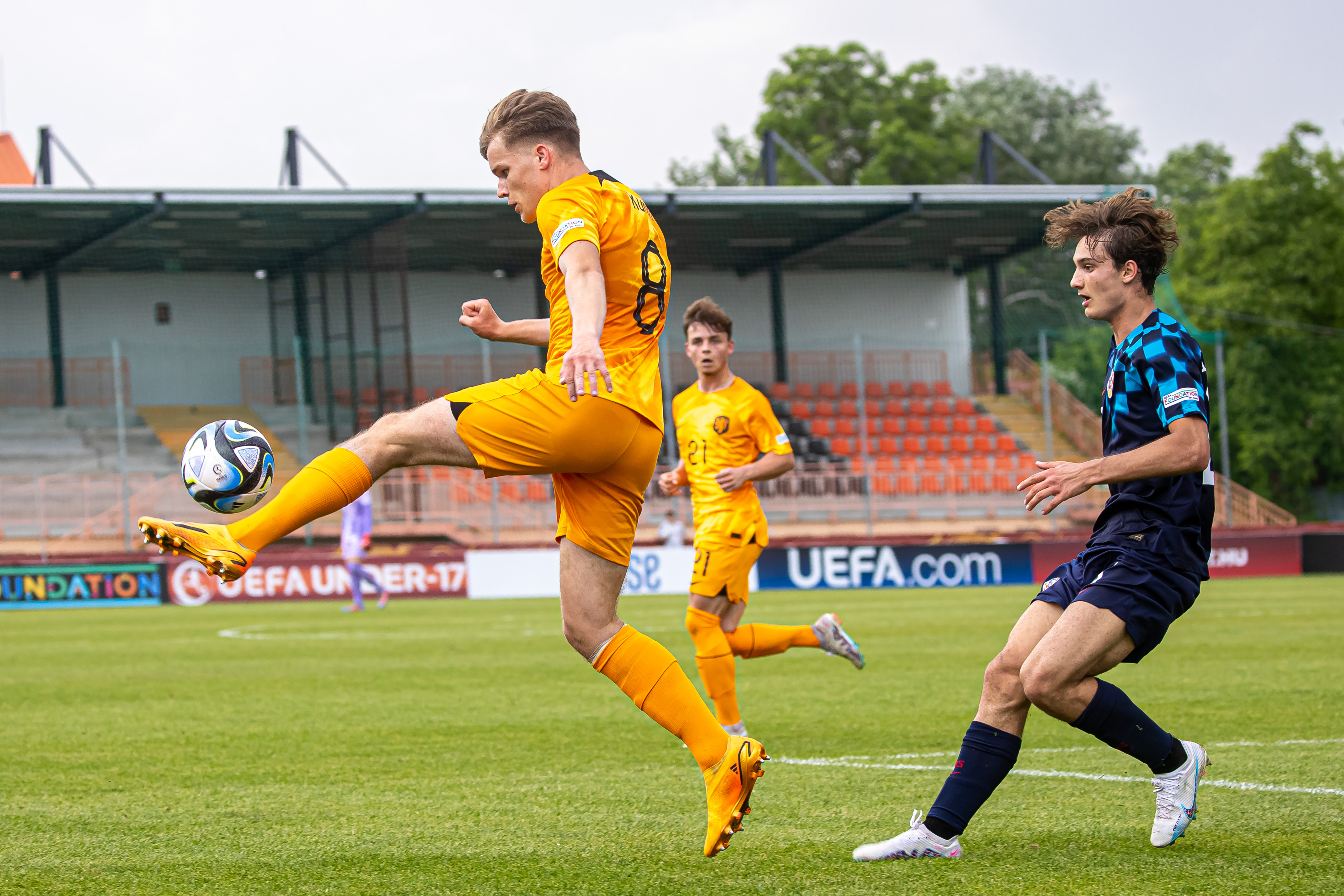 荷兰对阵克罗地亚,双方均值横的简单介绍 荷兰对阵克罗地亚,双方均值横的简单介绍