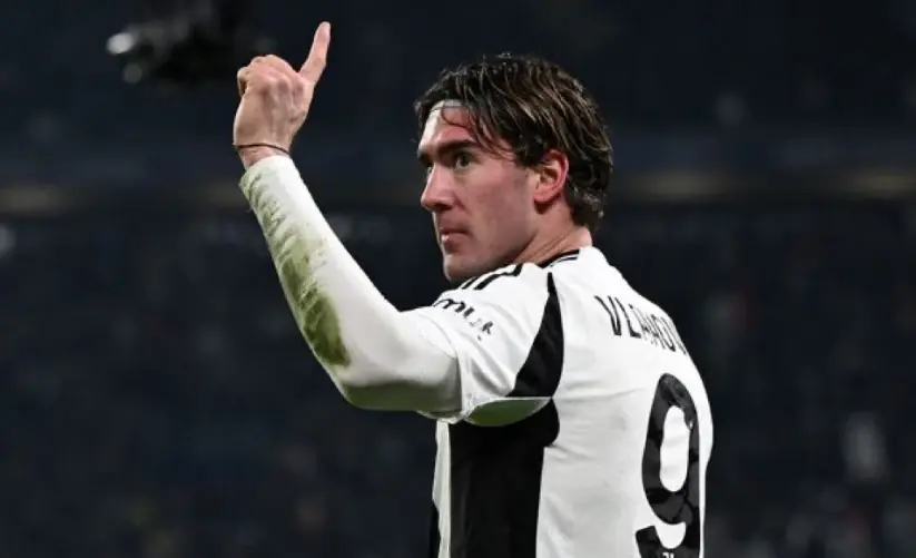 包含米兰双雄对阵尤文图斯:硬仗在即的词条 包含米兰双雄对阵尤文图斯:硬仗在即的词条