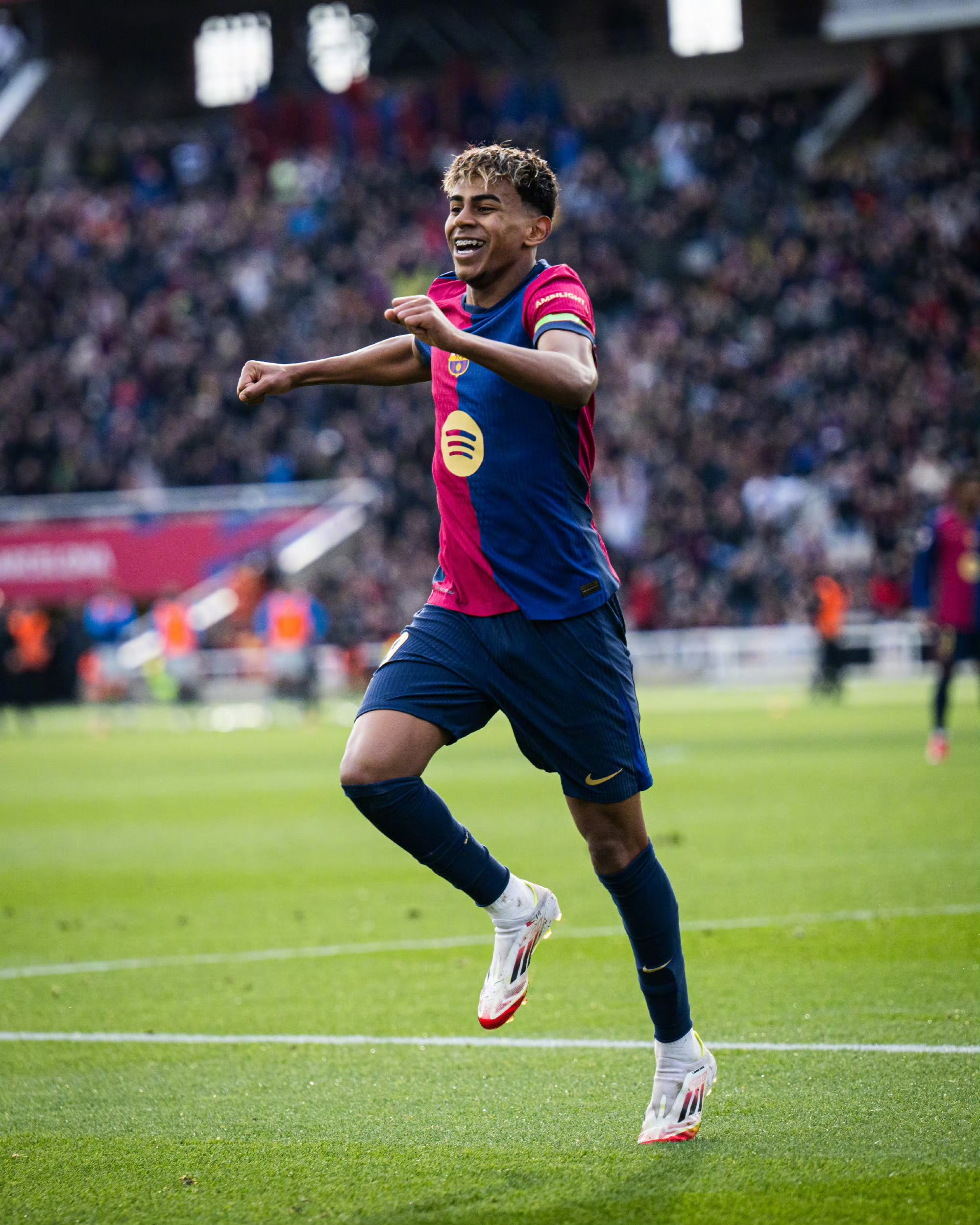 关于巴萨客场胜出,稳固出线局势的信息 关于巴萨客场胜出,稳固出线局势的信息