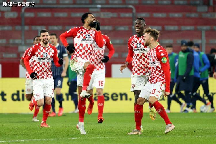 波鸿战胜对手,势不可挡 波鸿战胜对手,势不可挡