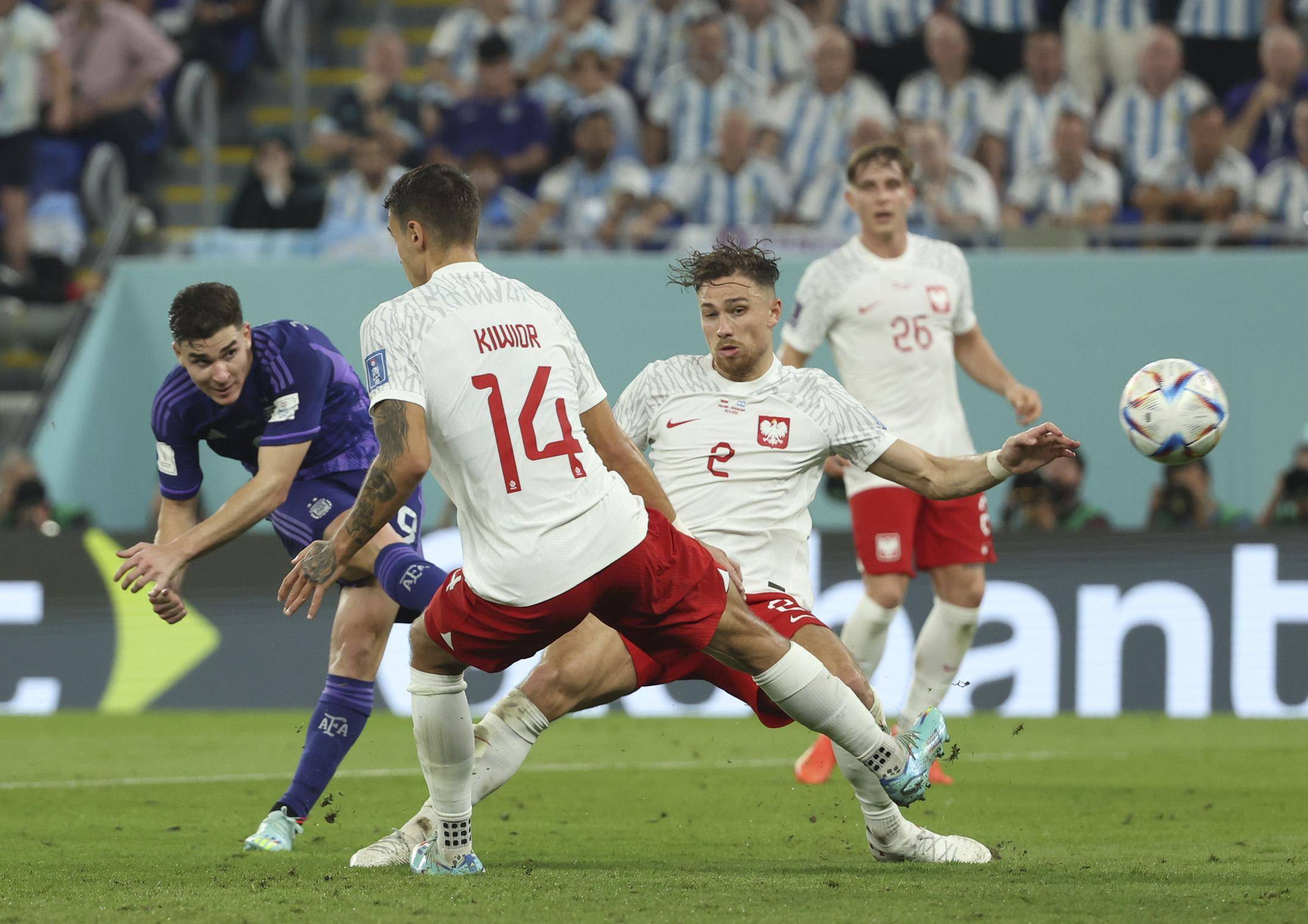 包含欧预赛：波兰战胜坦桑尼亚，晋级世界杯的词条