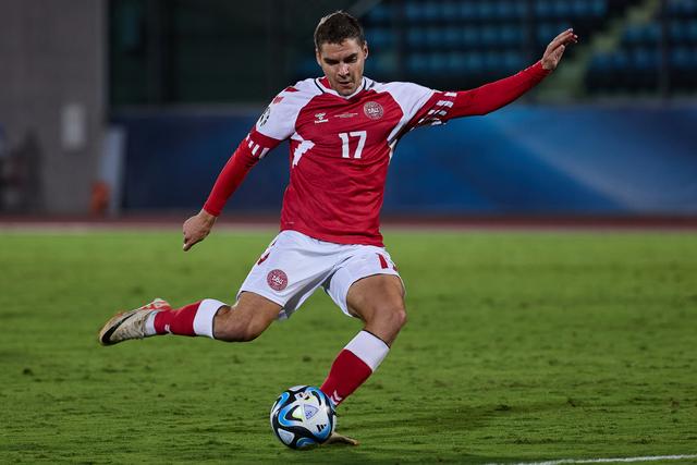 塞尔维亚球员在国际比赛中展现杀气