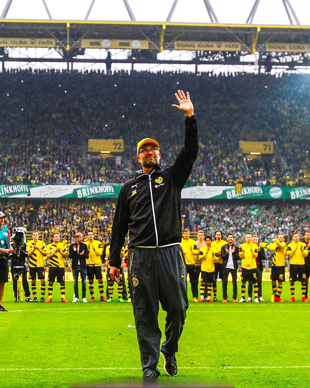 利物浦挑战多特蒙德,胜负悬念! 利物浦挑战多特蒙德,胜负悬念!