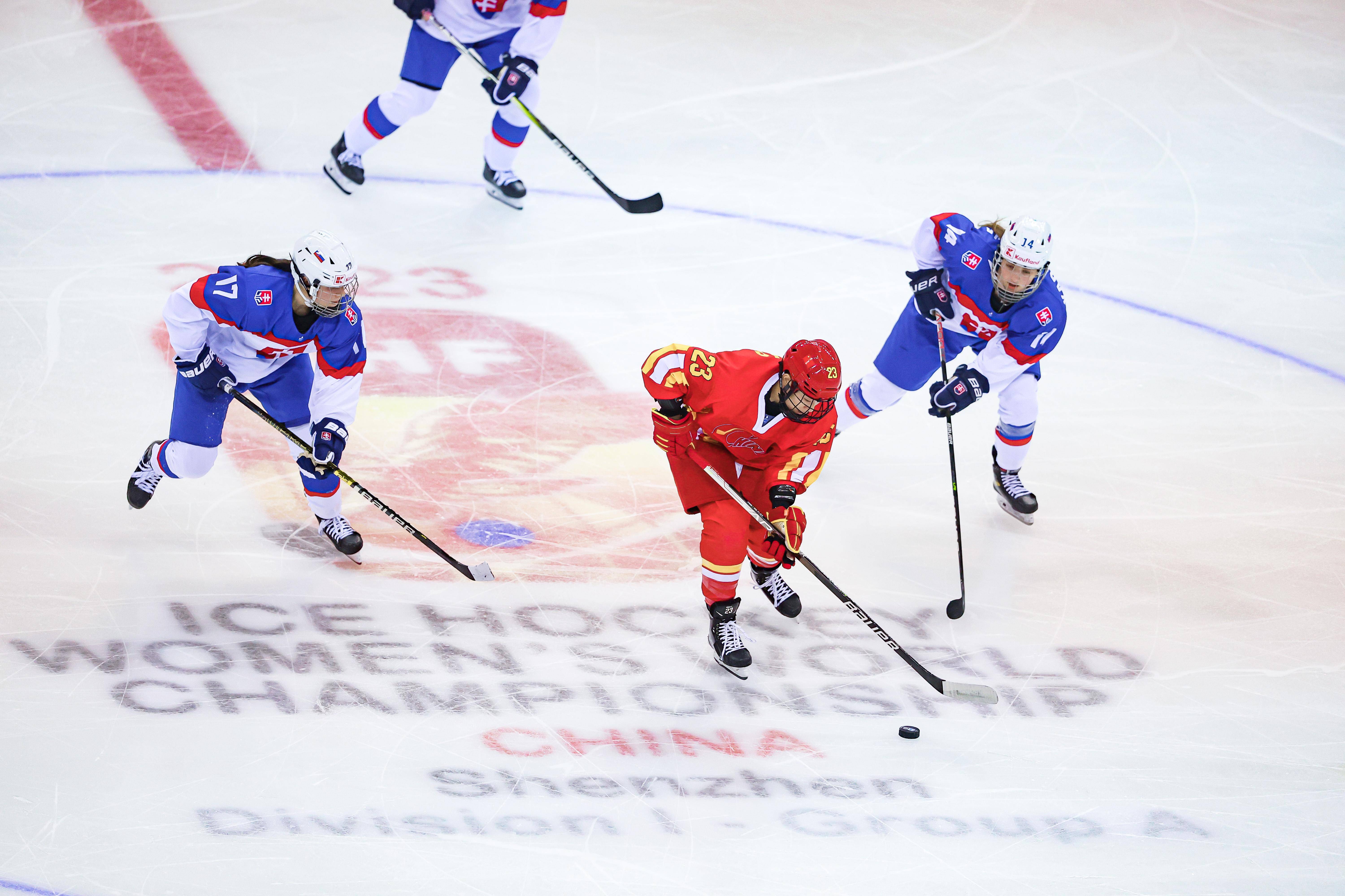 包含挪威主场告捷，仍有希望晋级下一轮的词条