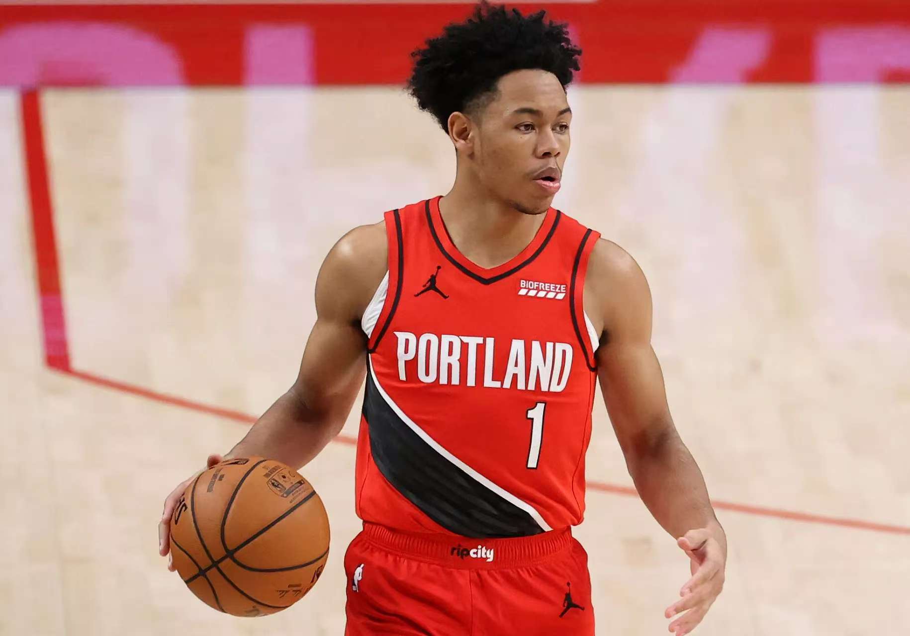 关于开拓者暴露防守弱点,不敌对手连续两战的信息 关于开拓者暴露防守弱点,不敌对手连续两战的信息