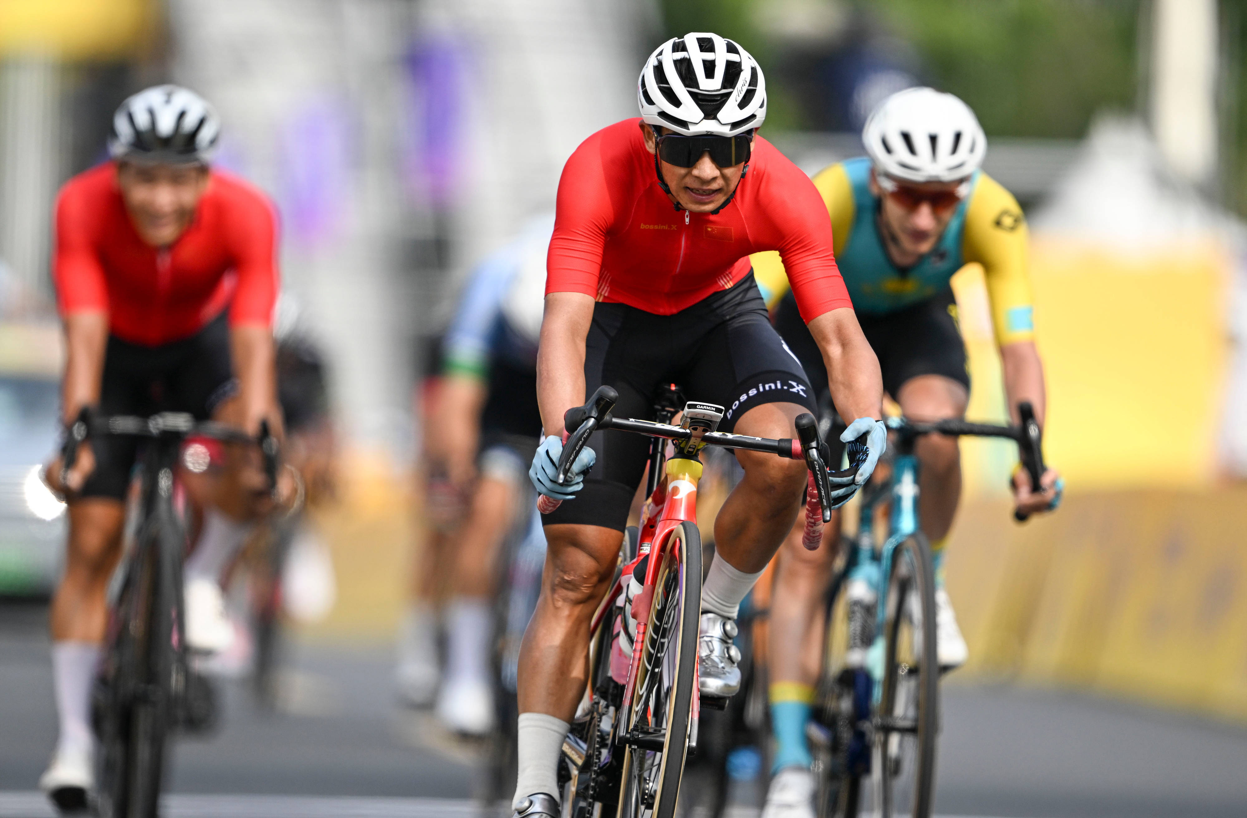 包含加拿大选手奋勇争先,获得自行车比赛金牌的词条 包含加拿大选手奋勇争先,获得自行车比赛金牌的词条