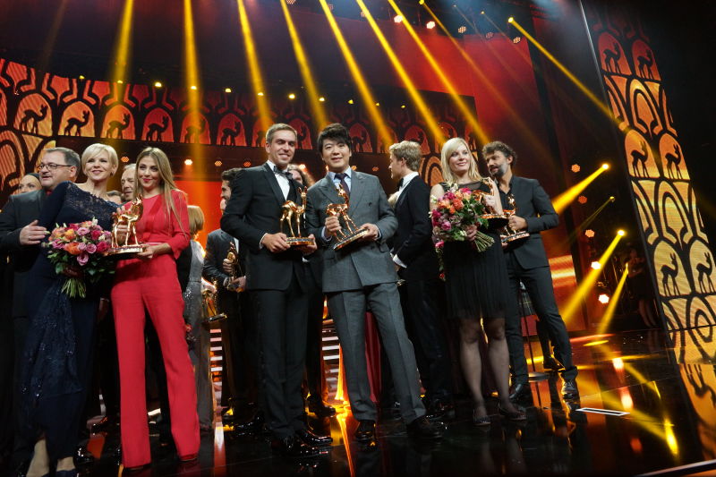 德国联赛冠军产生，球队庆祝夺冠殊荣的简单介绍