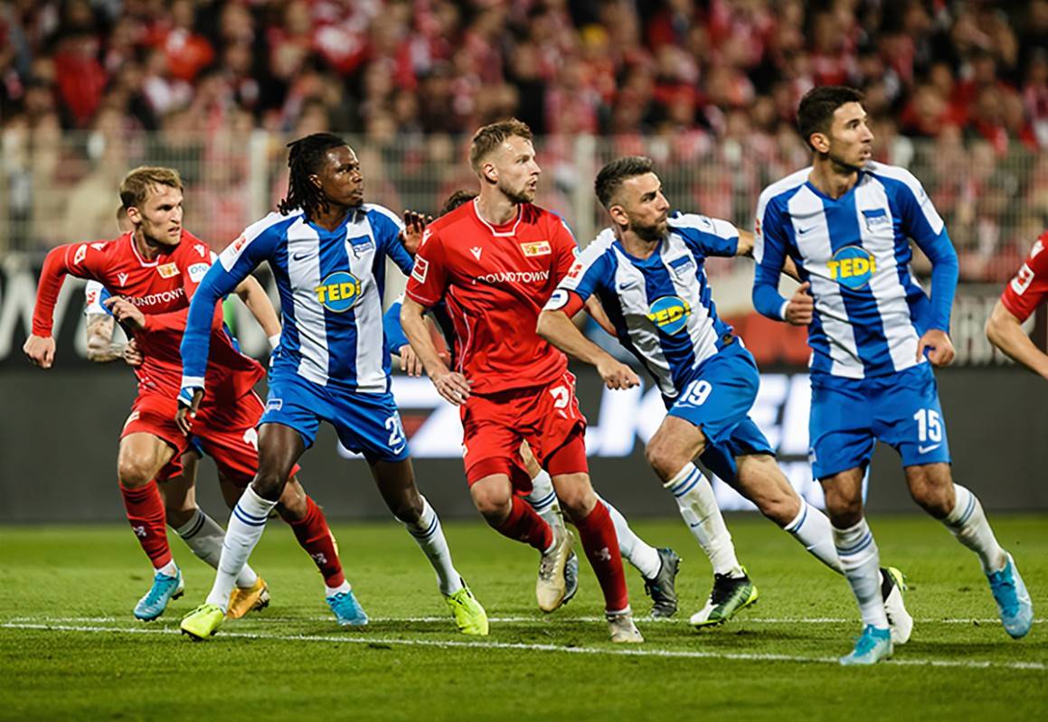 柏林赫塔主场告负,排名再度下滑 柏林赫塔主场告负,排名再度下滑