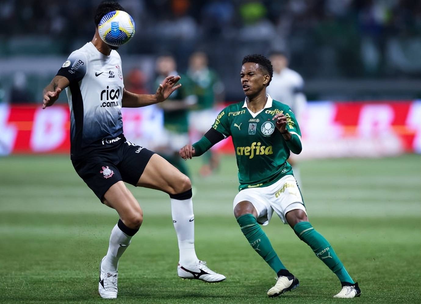 巴甲赛场再次见证圣保罗,激战引领新篇 巴甲赛场再次见证圣保罗,激战引领新篇