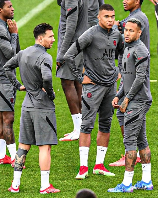 葡萄牙翻盘莱比锡红牛,阿什拉夫刷新纪录 葡萄牙翻盘莱比锡红牛,阿什拉夫刷新纪录