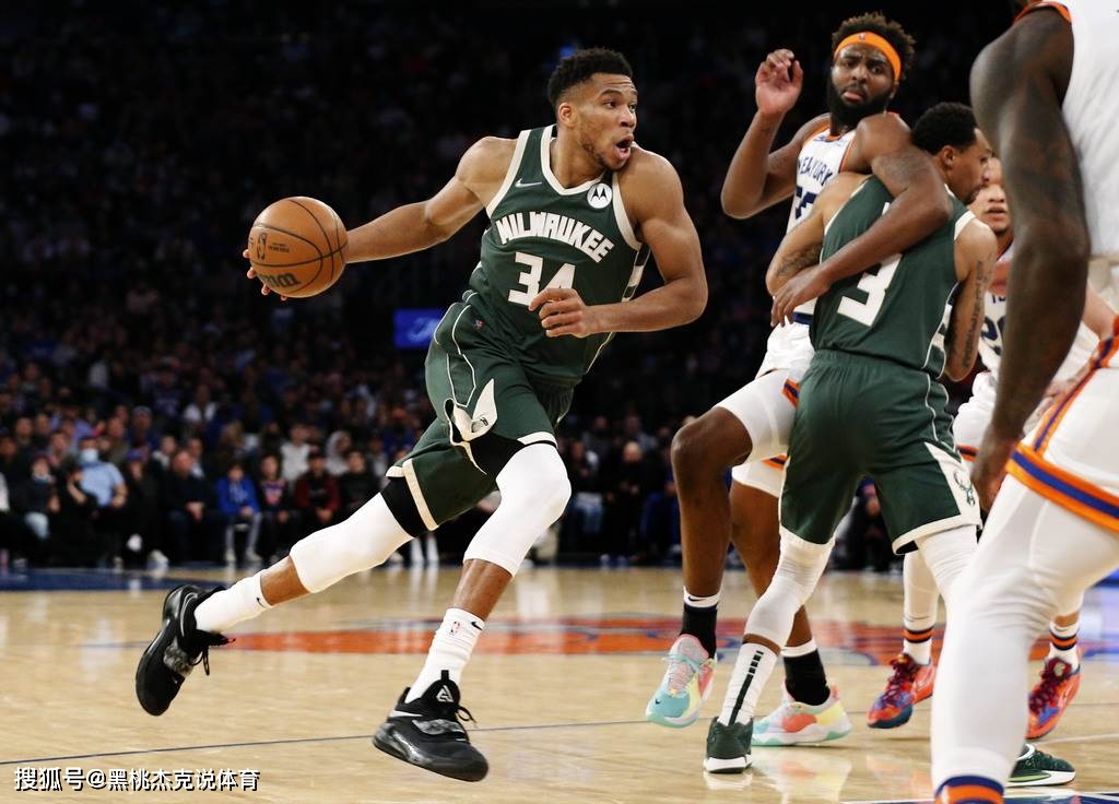 深圳队绝杀鹈鹕,武切维奇刷新纪录 深圳队绝杀鹈鹕,武切维奇刷新纪录